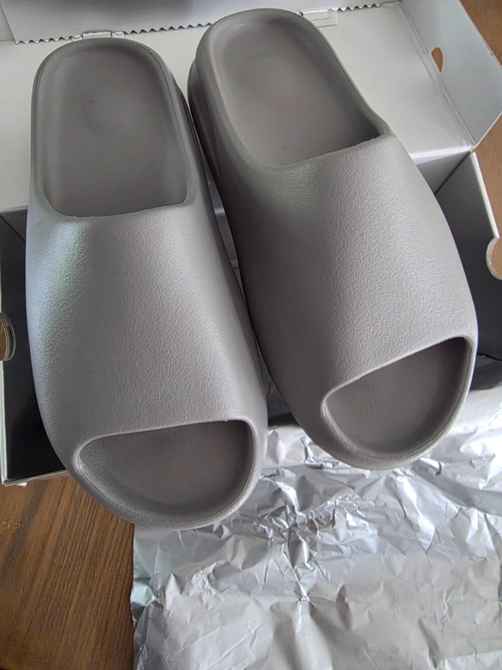 Yeezy Slides (YS-01)